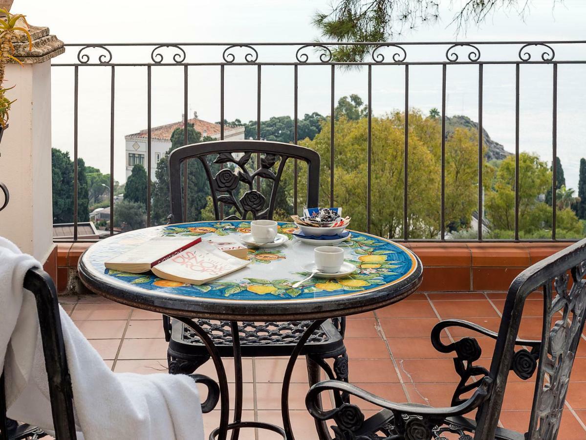 Hotel Bel Soggiorno Таорміна Екстер'єр фото